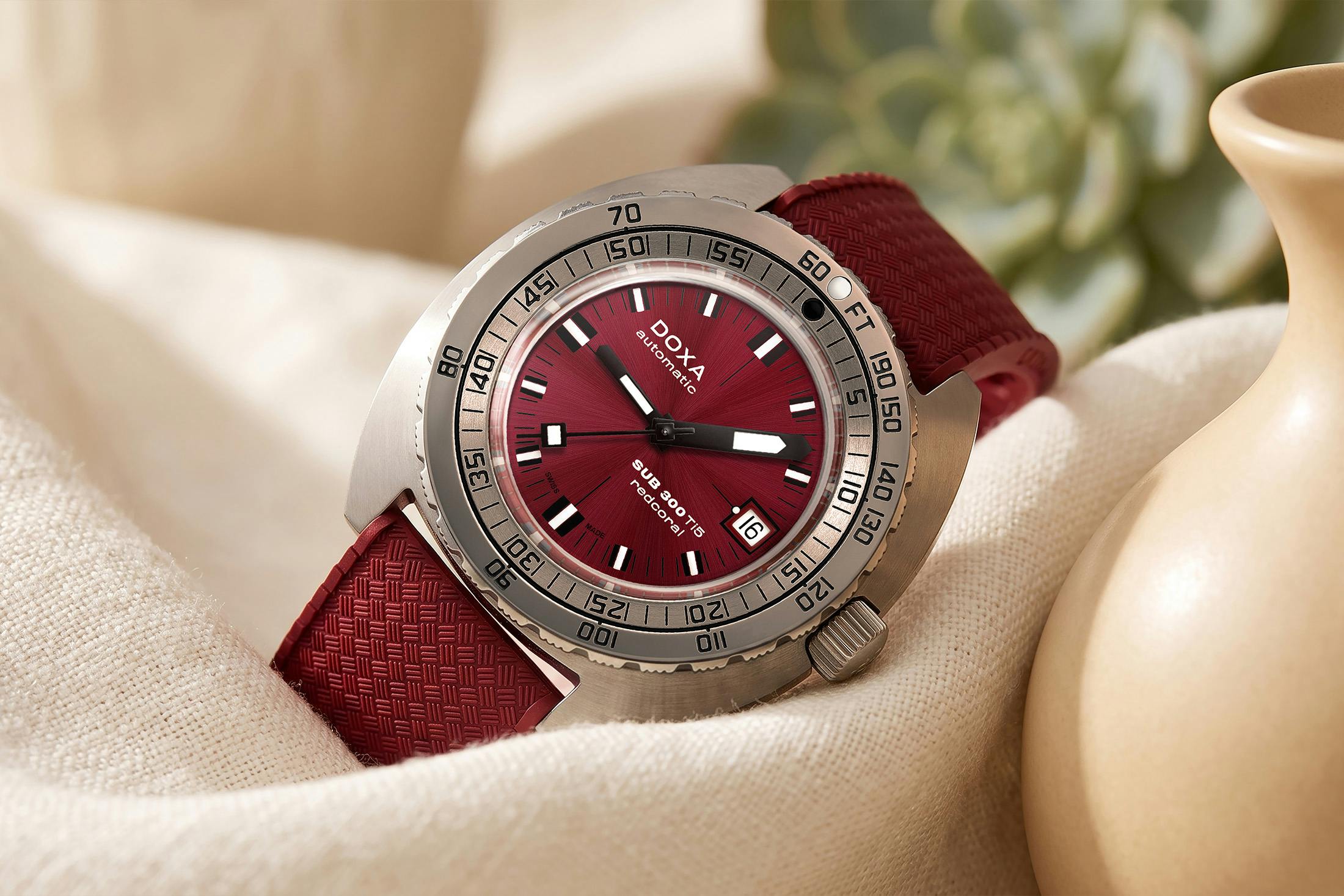 Doxa SUB 300 Ti5: How Titanium Reshapes a Standard-Line Dive Watch - view 3 (Hodinkee)