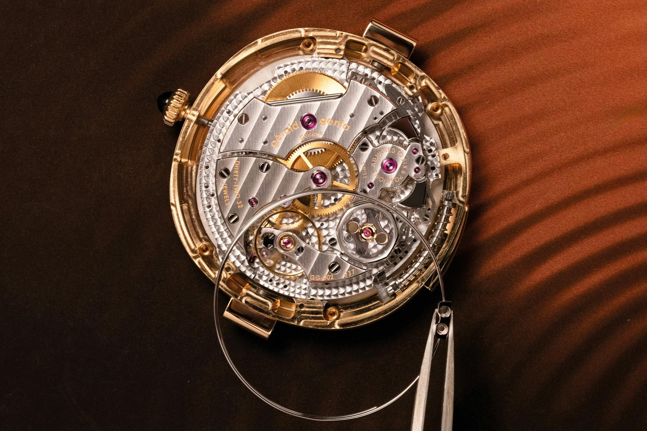 Gérald Genta Geneva Minute Repeater Golden Obsidian: Case Design, Obsidian Dial, and Acoustic Engineering - view 3 (Hodinkee)