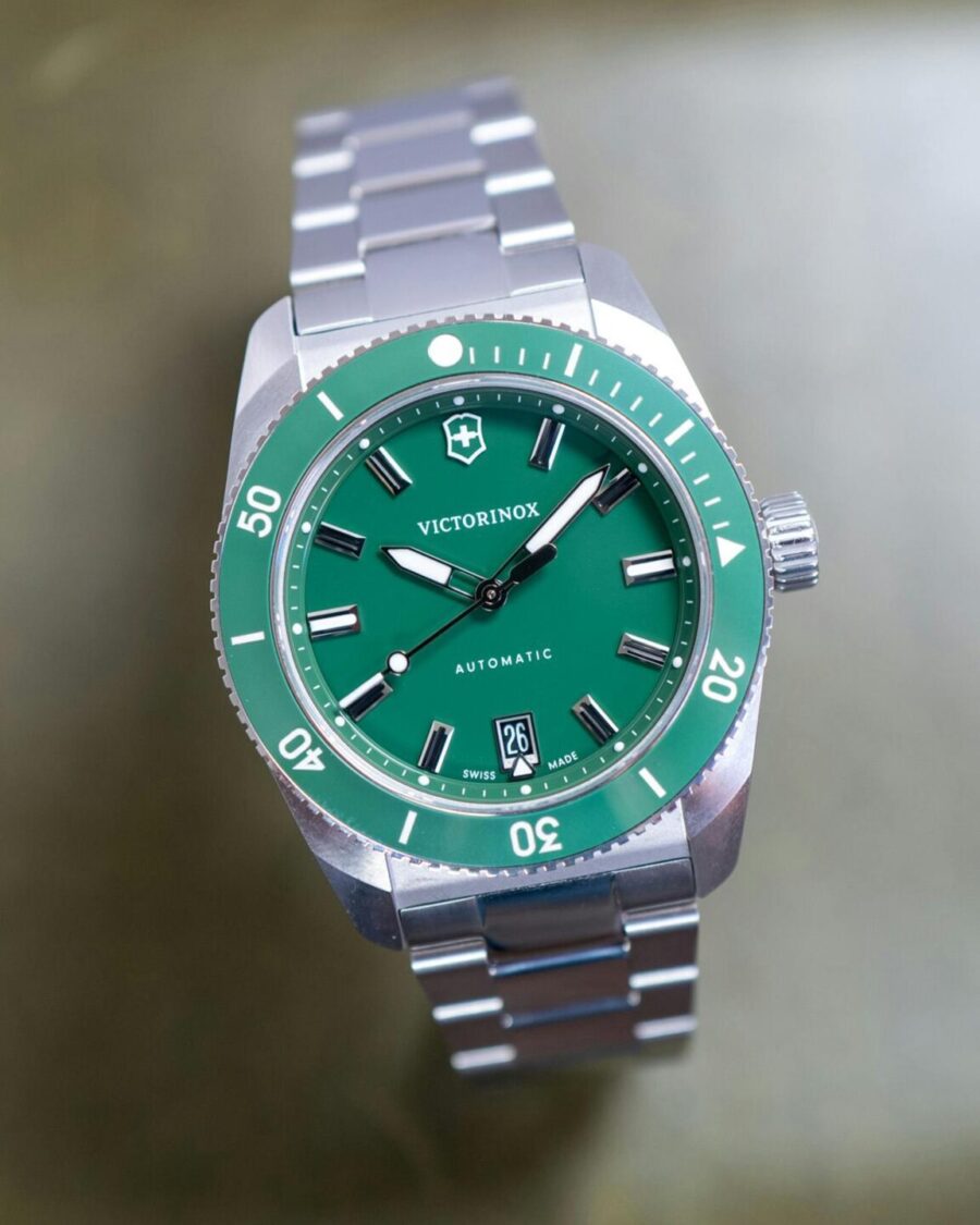 Victorinox recalibre la Maverick: une refonte du boîtier pour toucher un public plus large
