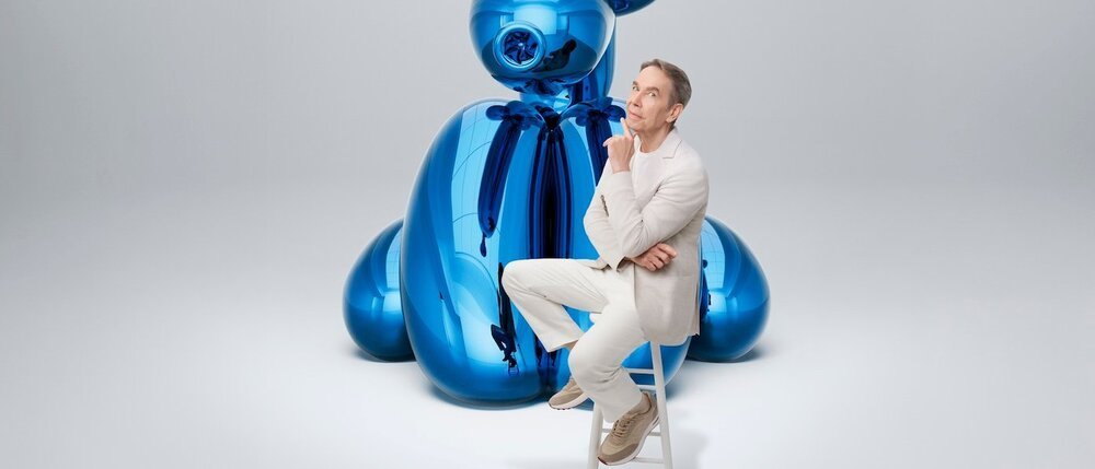 Hublot Classic Fusion Balloon Dog by Jeff Koons: Reworking Case Design to Look Inflated (EUROPA STAR is an international watch magazine bringing news and business analysis on the global watch industry, the latest timepieces, and luxury events in Switzerland and around the world.)