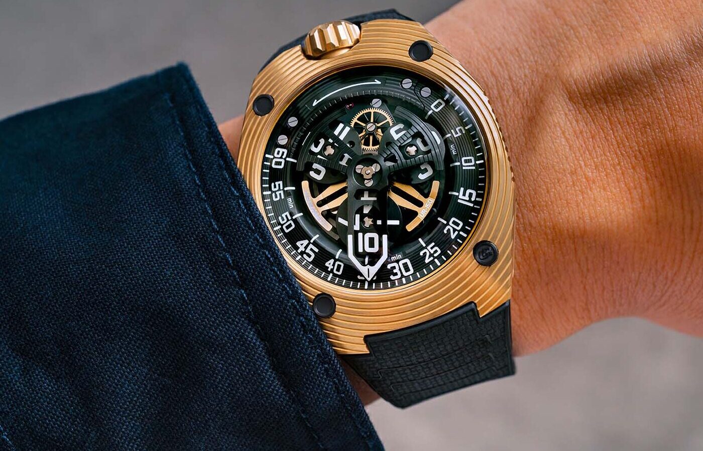 Urwerk UR-150 Golden Scorpion: Gold-Plated Case Design Reframes a Satellite Complication
